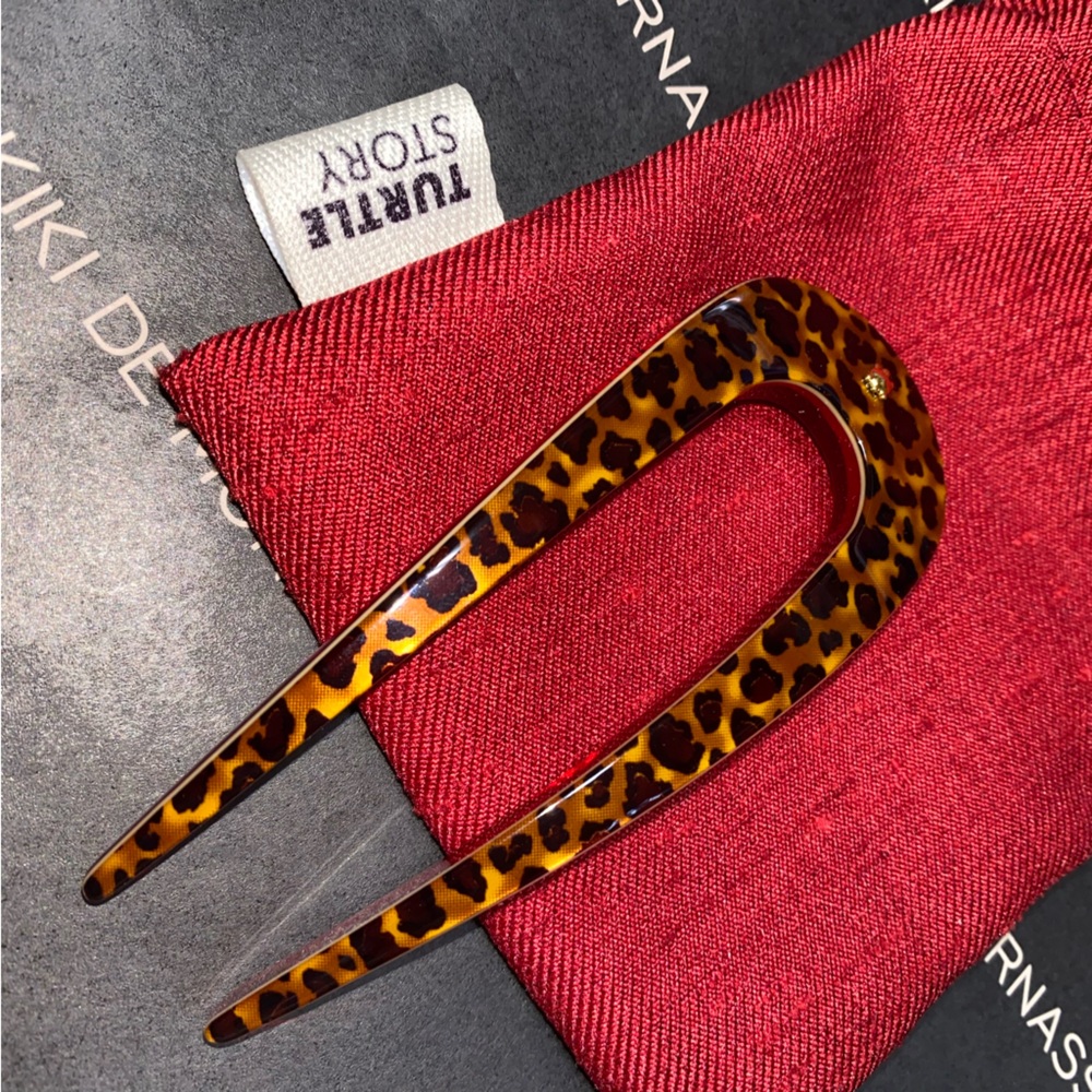 🇫🇷 Vintage red leopard hair fork